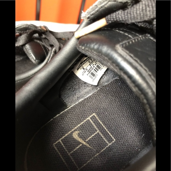 ❤️NIKE Black Sneakers Shoes Men’s Size 6 main image 5